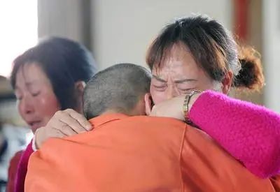 23岁年轻女孩查出乳腺癌,23岁姑娘得了乳腺癌