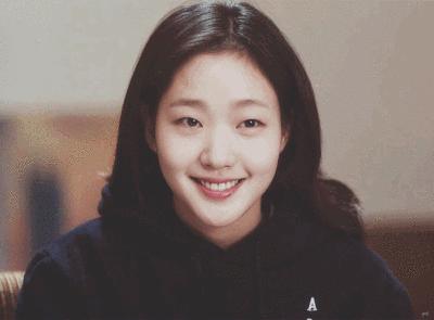 割双眼皮是种什么体验,割双眼皮什么样子才是增生