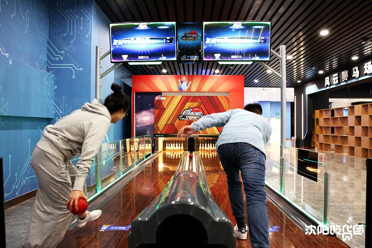 电玩控福利！近万平的游戏世界不投币畅玩！