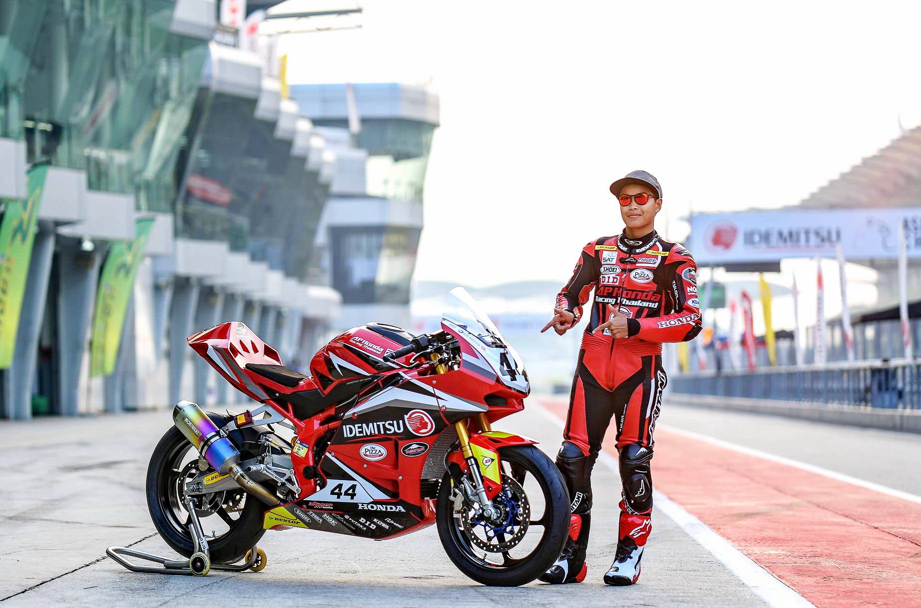 hondacbr150r和cbr250rr哪个好,本田cbr250rr中国上市