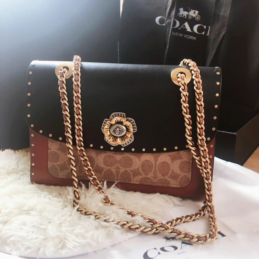 现在还有人买蔻驰吗,几百块钱能买到蔻驰真包吗