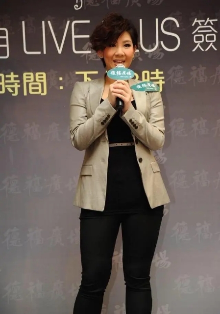 郑欣宜瘦过的照片,郑欣宜穿搭就很好看