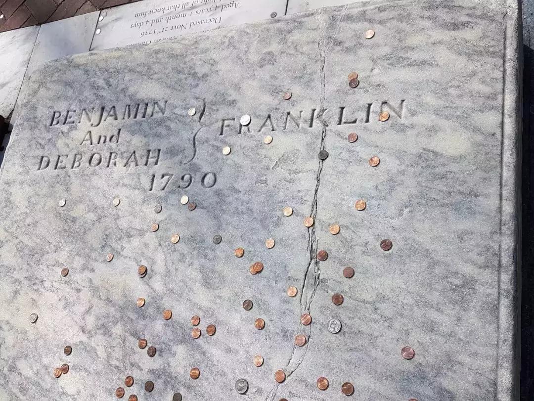 雷电与权杖：被情敌称颂的富兰克林│左图右史