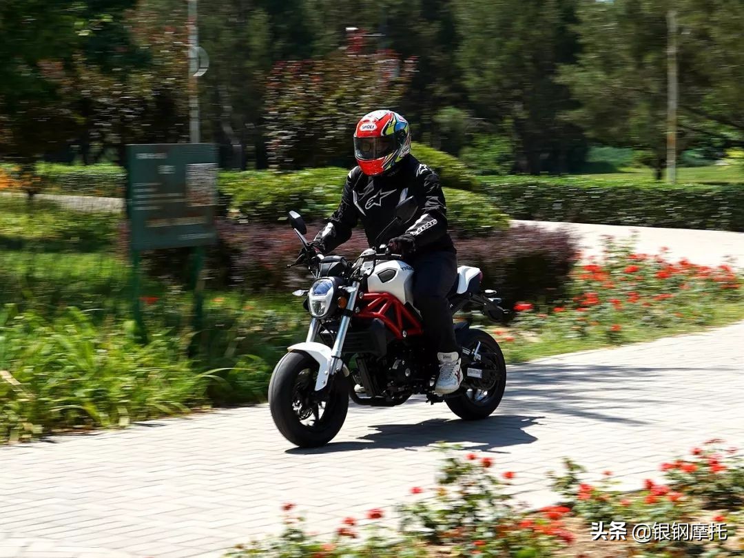 2018款银钢小怪兽125cc,银钢小怪兽yg150-23a电喷实测油耗