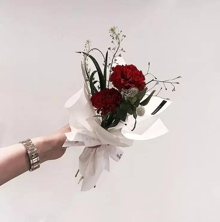 教师节康乃馨简单快速包花,教师节礼物手工制作康乃馨