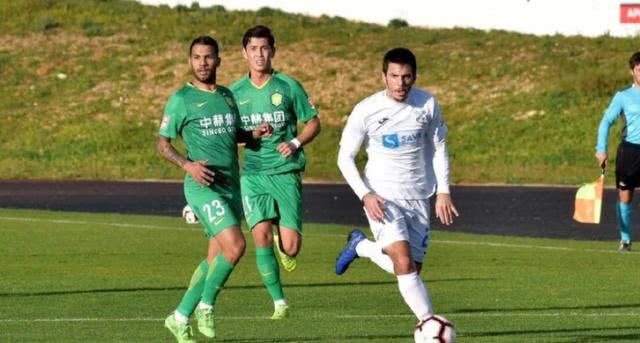 归化球员侯永永资料,侯永永中国籍