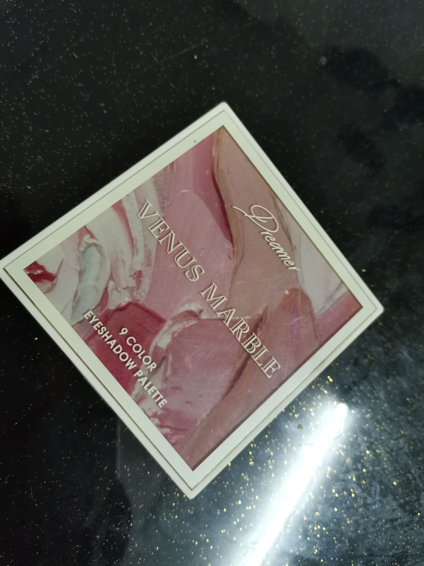 一个月一千五生活费女生,一个月生活费一千块省钱好物