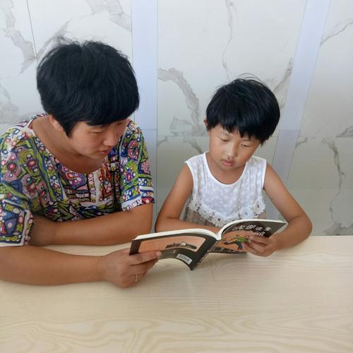 优秀的父母都是不跟孩子讲道理,高情商的父母少和孩子讲道理