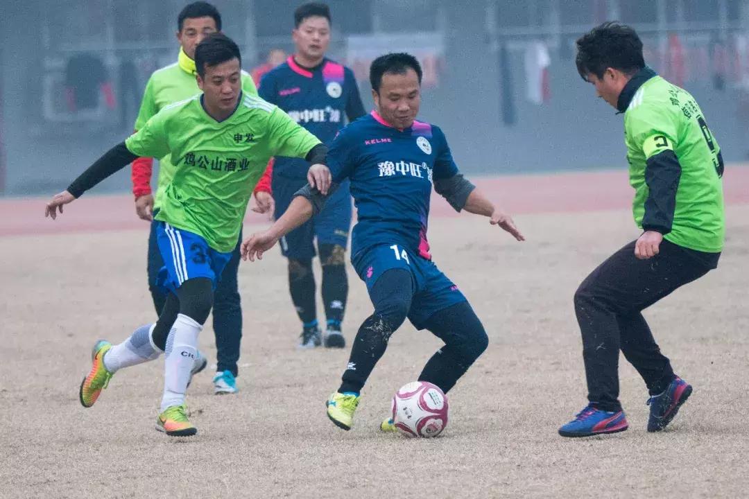 「山鬼」2018荣业杯信阳市第二届足球超级联赛冠亚军争夺战