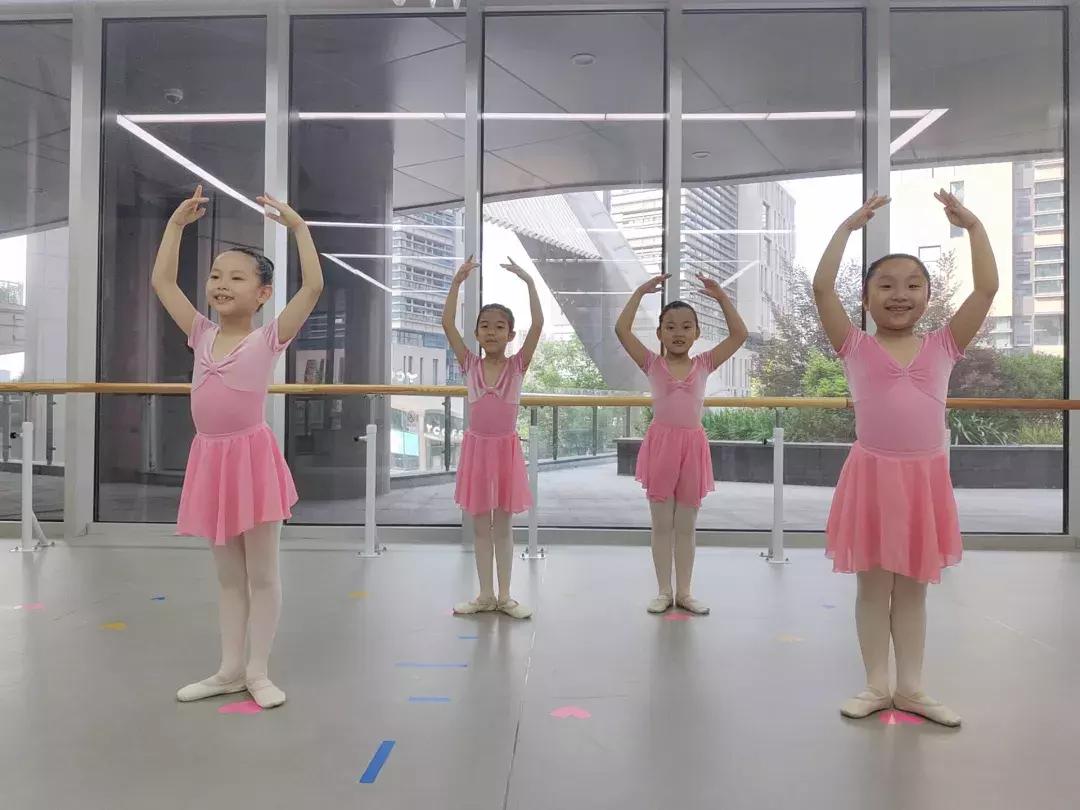 喜报|Isee灰姑娘RAD考级全员通过，你们的进步有目共睹