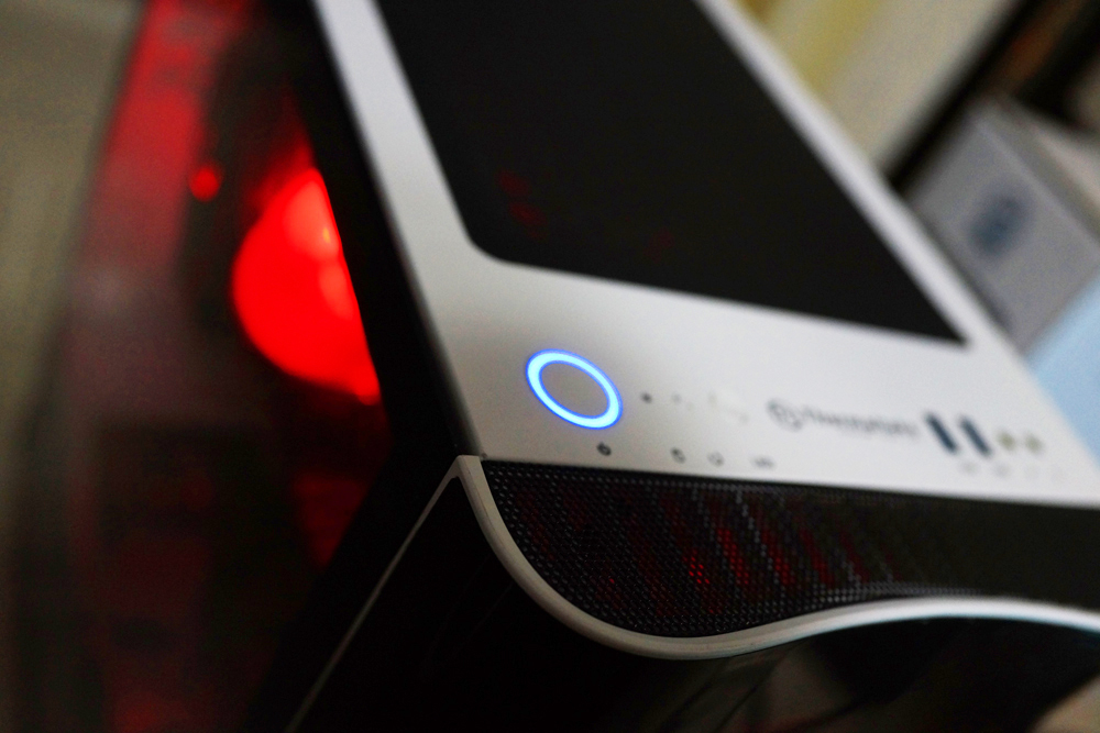 tt挑战者h3机箱,挑战者h3机箱图片