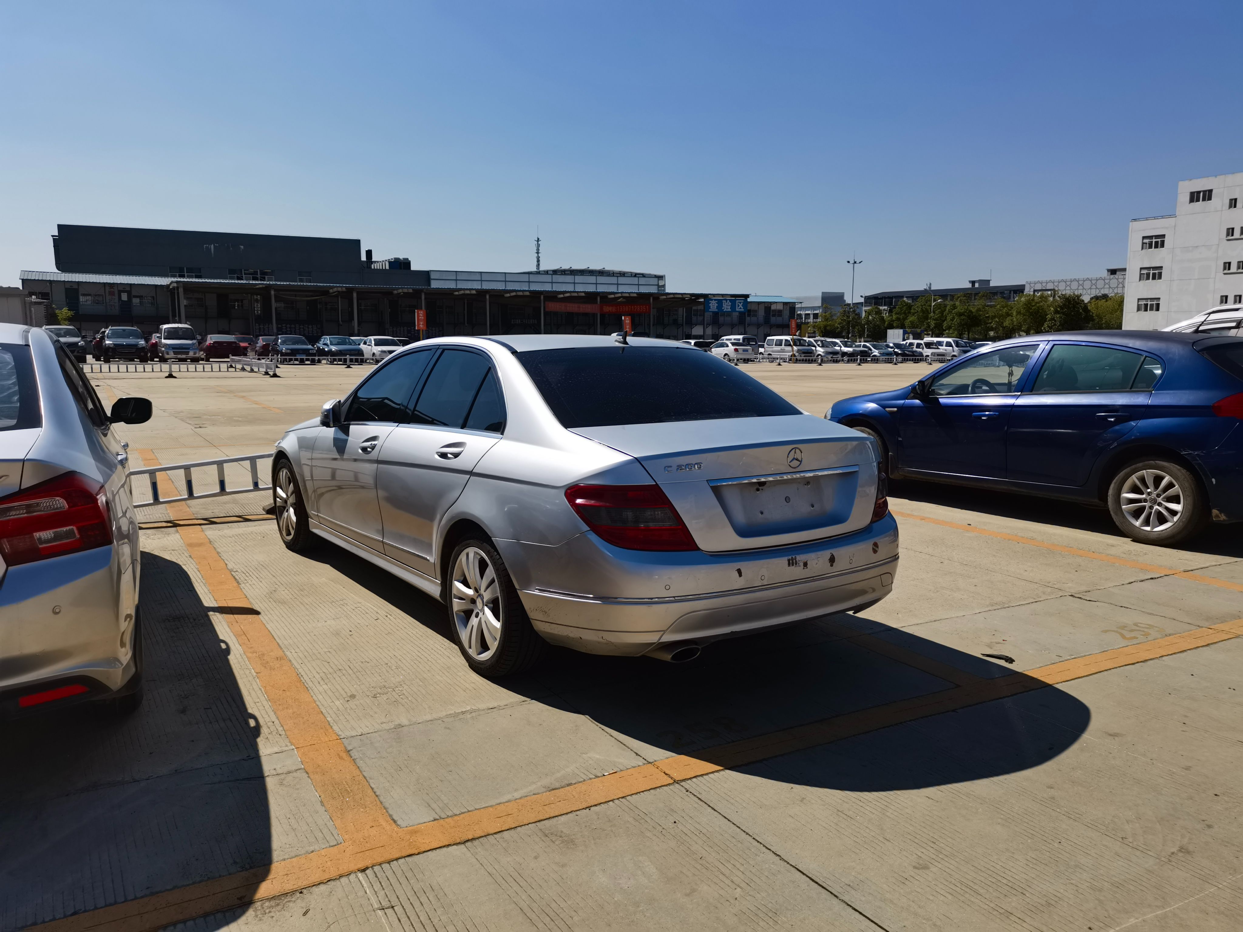 我在闲鱼上买车-一台电脑的钱换一台奔驰回家