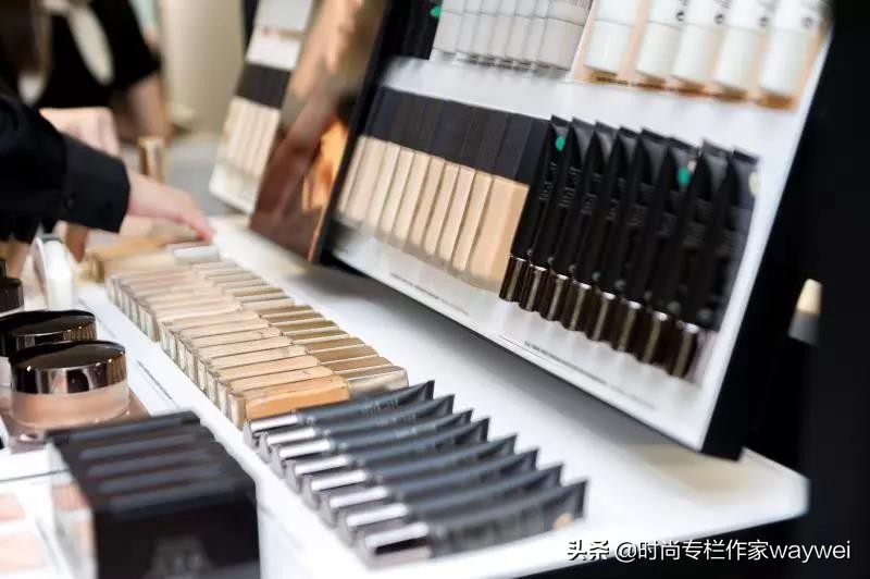 lauramercier粉底,lauramercier哑光粉底液