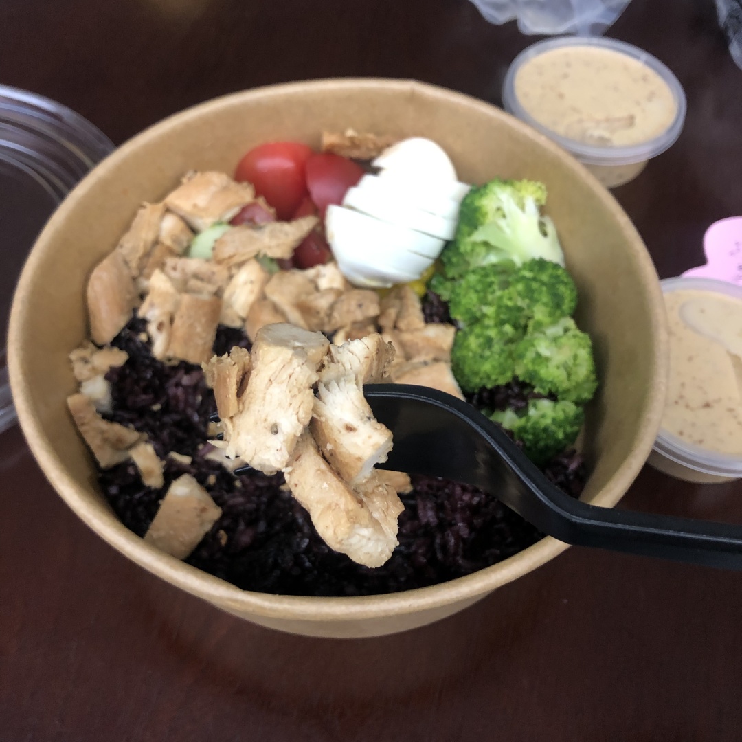 鸡胸肉变柔软多汁？真的不难