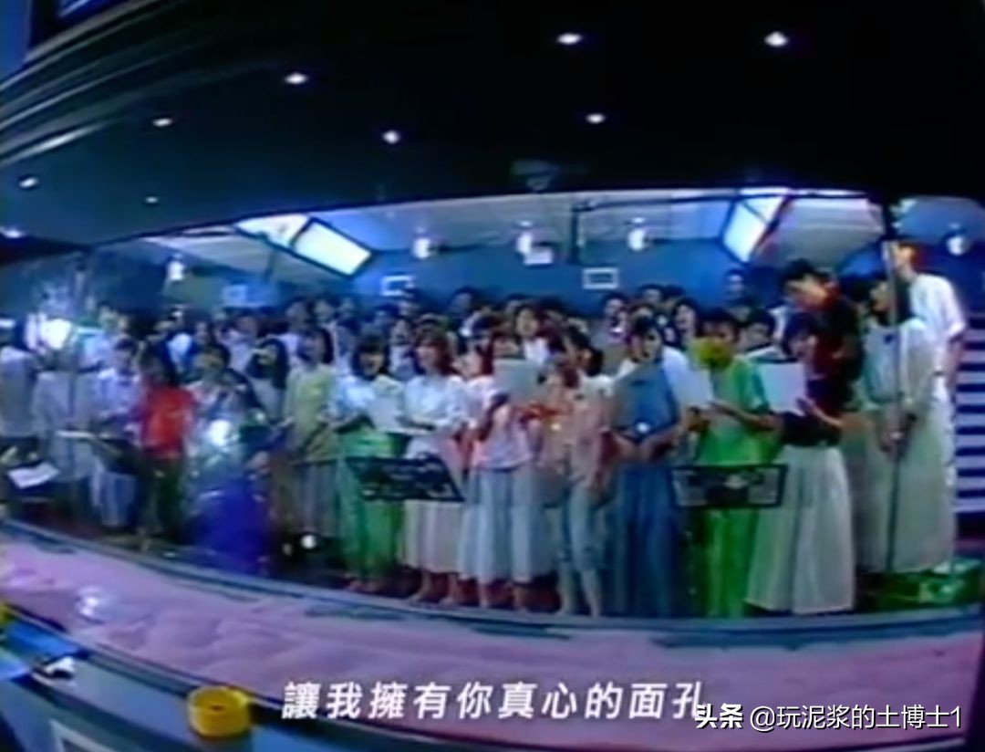 这段被藏了34年的*拍偷**视频曝光：那时候李宗盛27岁，费玉清30岁