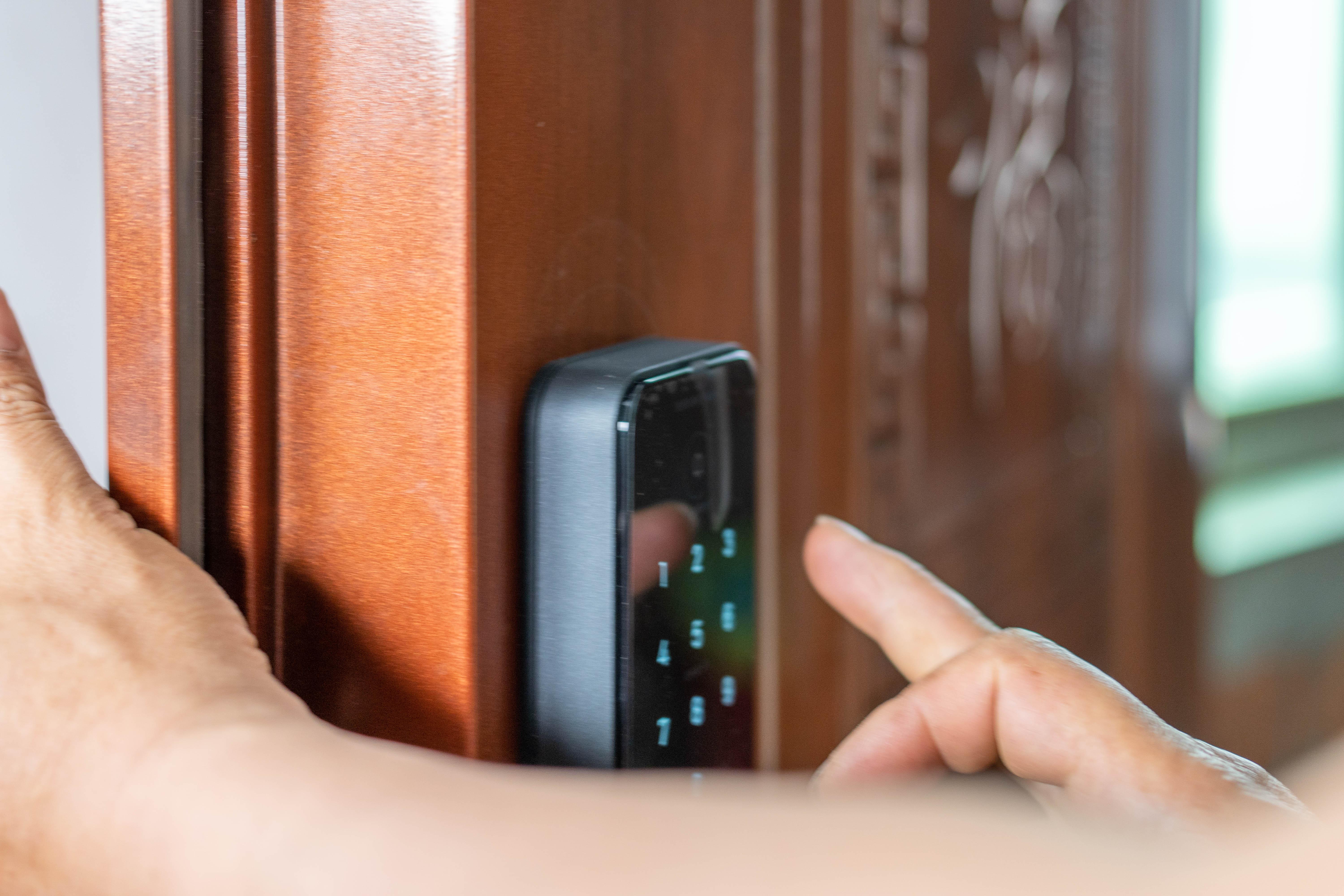 小米智能门锁标准版和智能门锁1s,小米智能门锁1s使用介绍