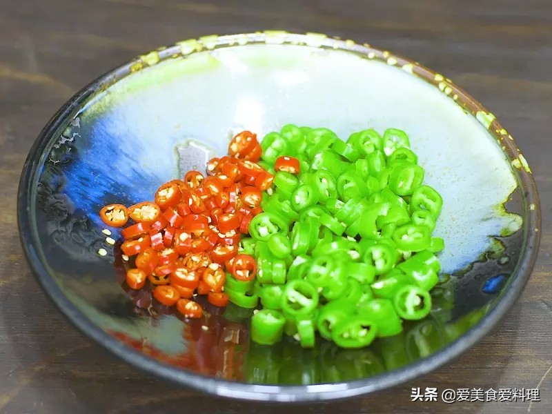 炒蚬肉怎么炒不腥,尖椒炒蚬子图解