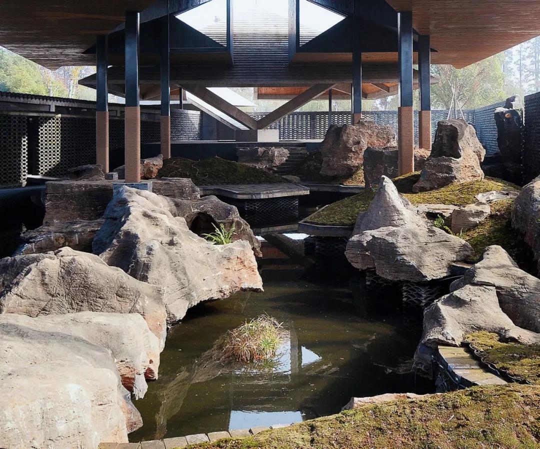 坡地怎样设计园林房,极简风格小区园林设计