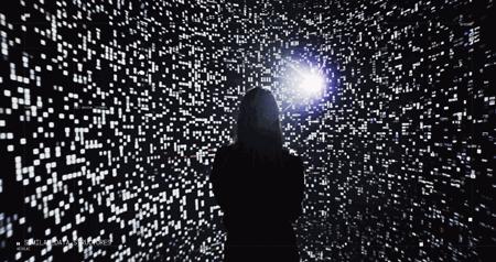 白天将光装进袋子里，晚上打开怎么不见了，它到哪里去了？