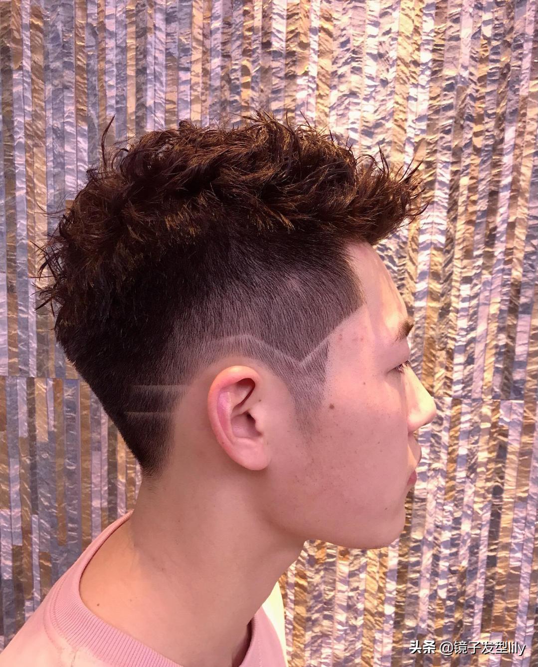 最潮男士发型50款适合各种脸型哦,越简单越帅气的男士发型8款