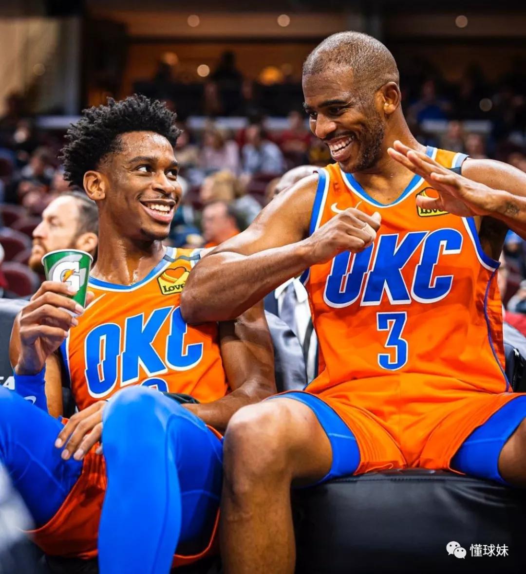 手指弯曲90度,手指弯曲90度是怎么回事