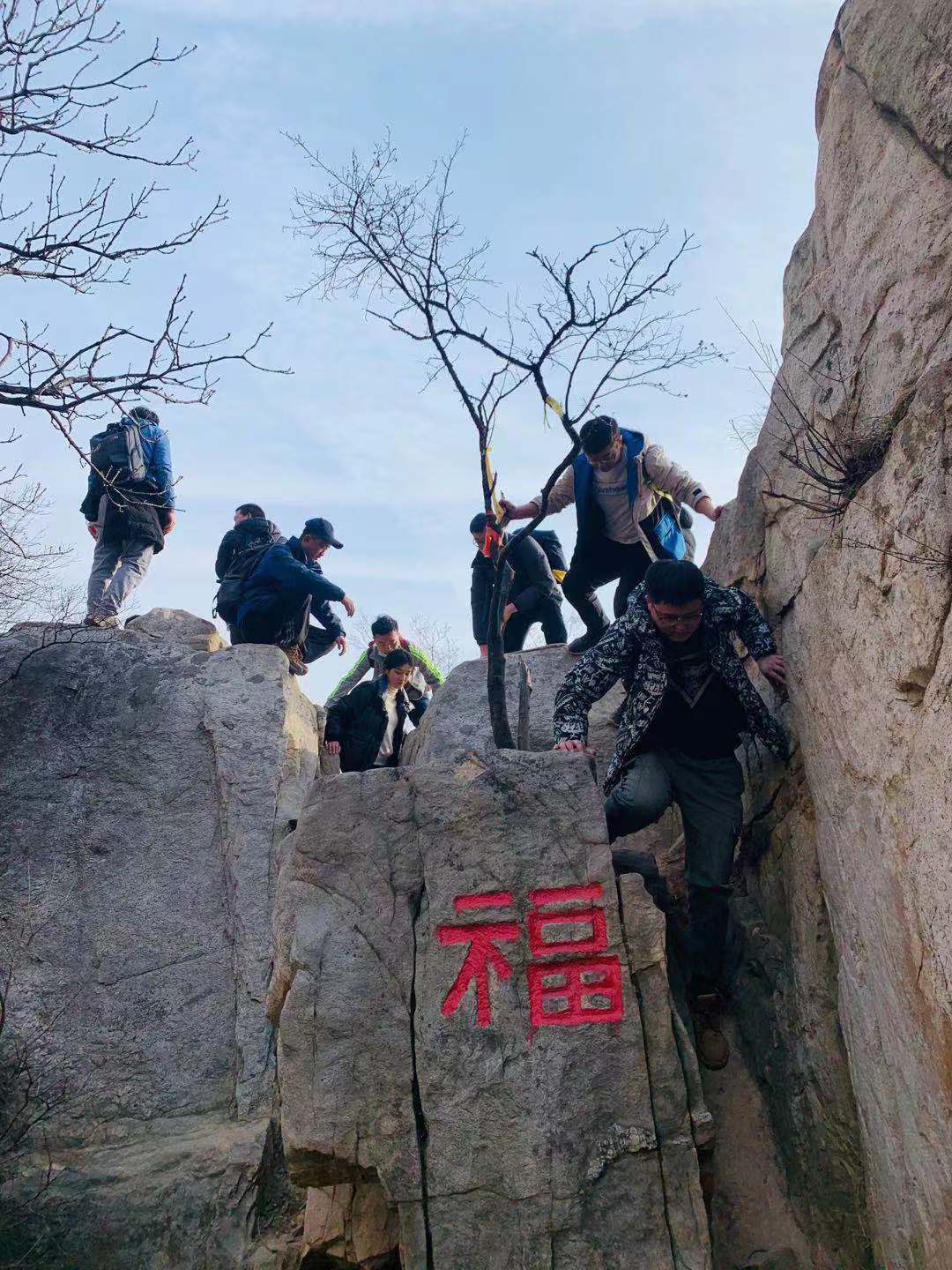 郑州少林寺一天纯玩旅游团,郑州驴友张三疯龙门大峡谷