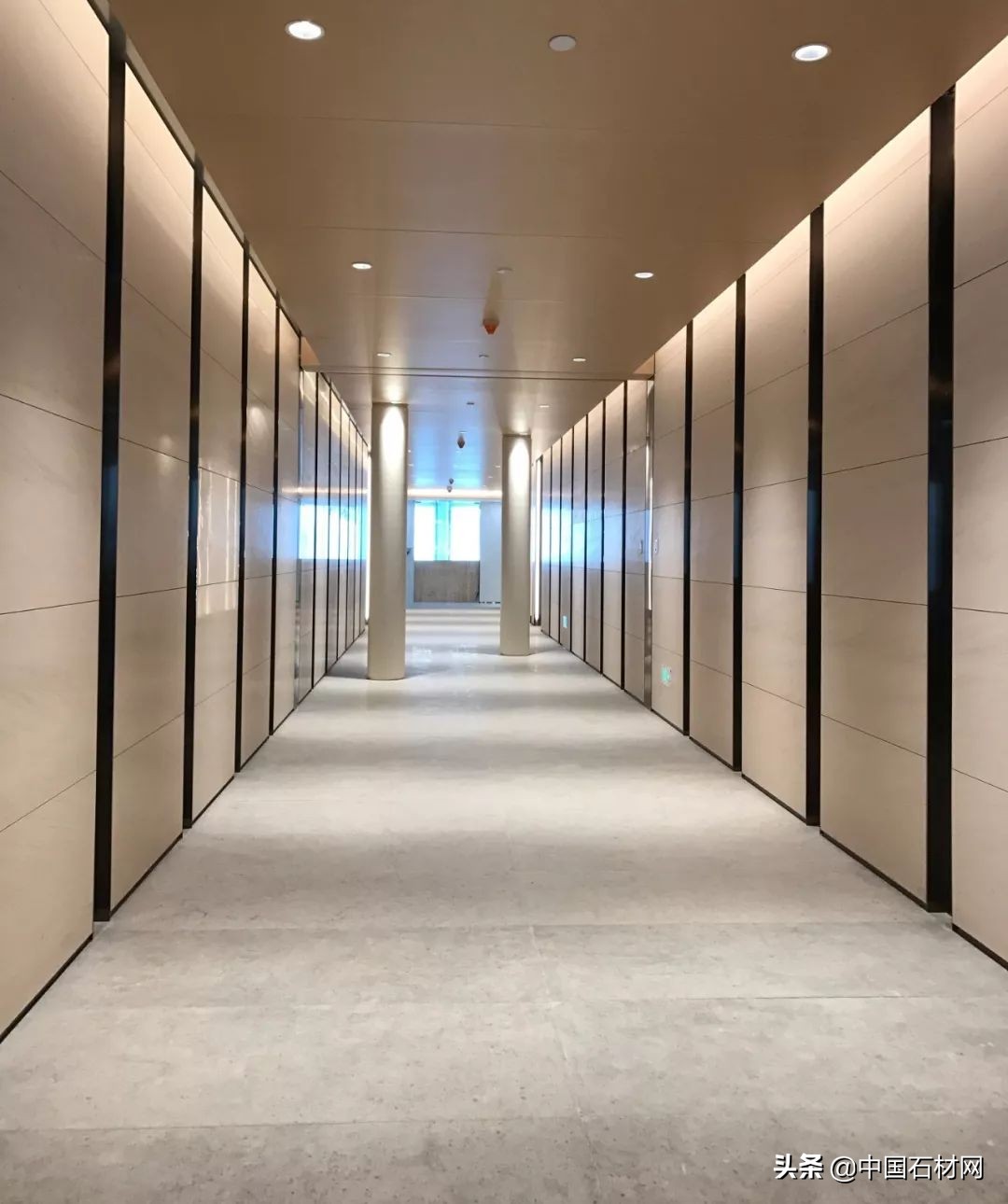 这里的石头凭什么这么“撩”人，因为她美啊