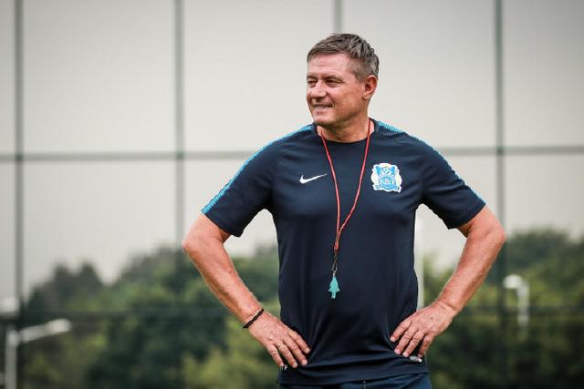 中超动态：富力主帅斯托伊科维奇离任，国安西班牙开启冬训