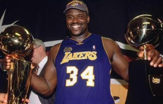 为啥有几十万人愿意给奥尼尔的脚点赞？若不是有照片，没人敢相信