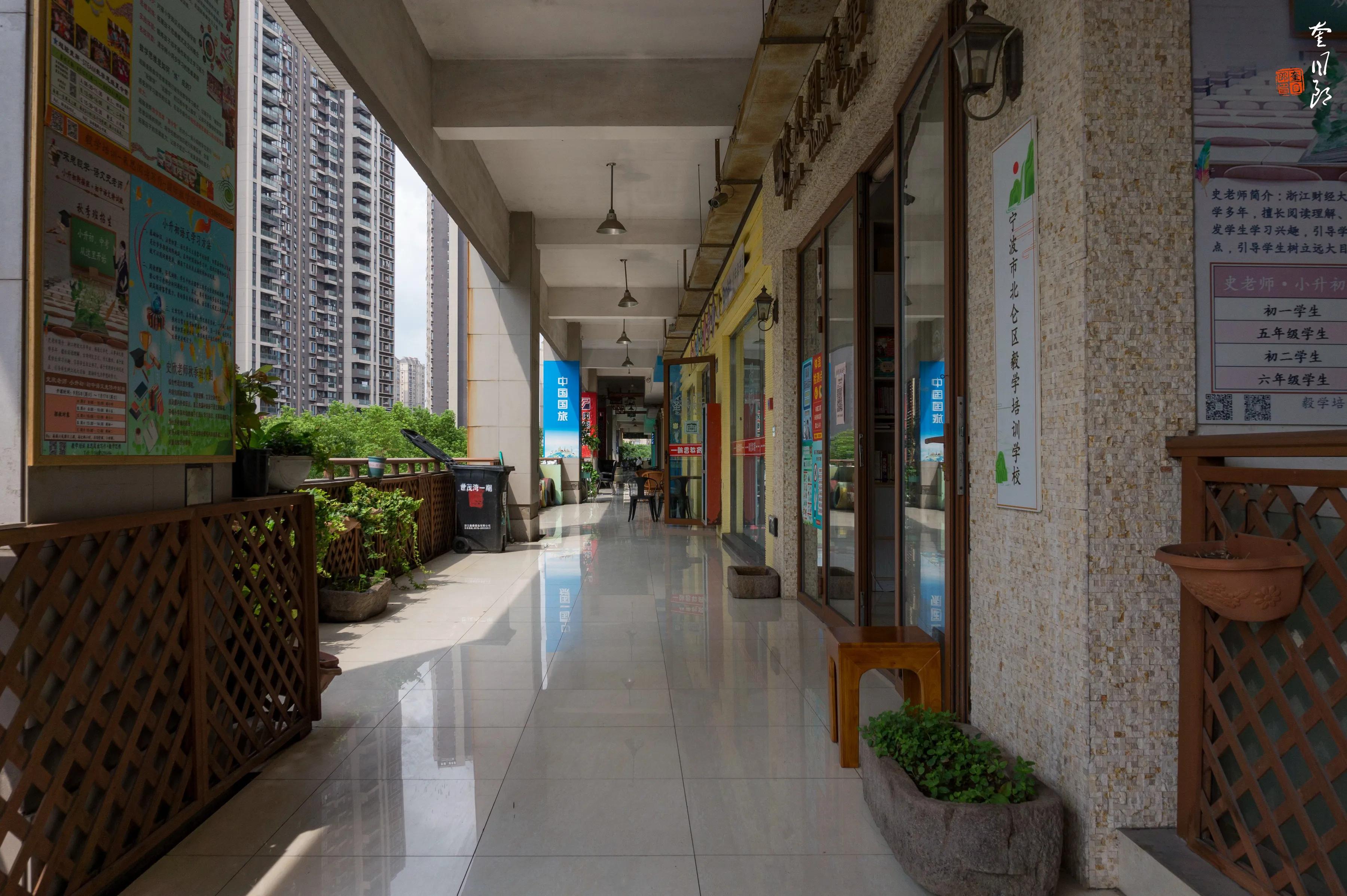 比QX100更强大的镜头微单QX1