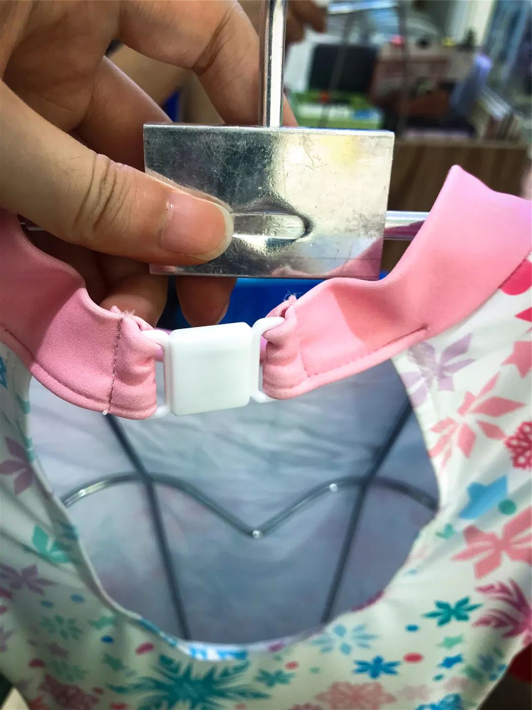 新手泳衣如何选购好的品牌,如何选择合适的儿童泳衣