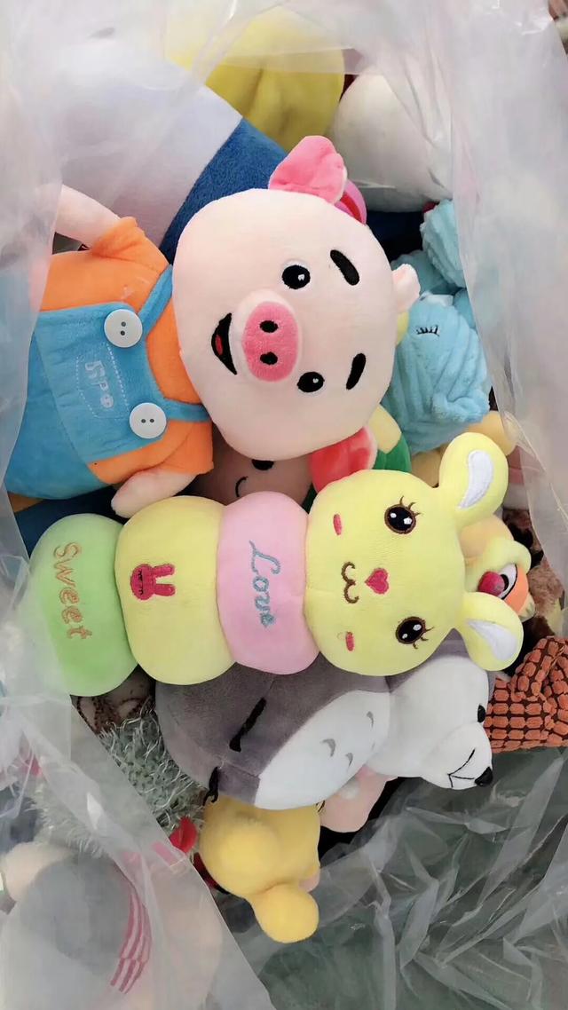 地摊毛绒玩具29元进货渠道,称斤毛绒玩具批发