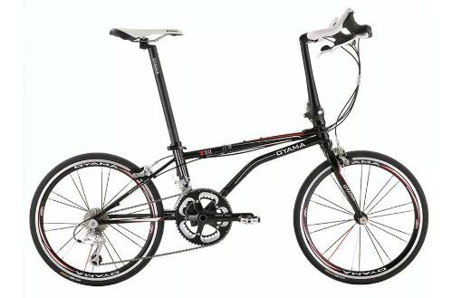 大行d82015纪念版和2022款区别,大行d8评测视频