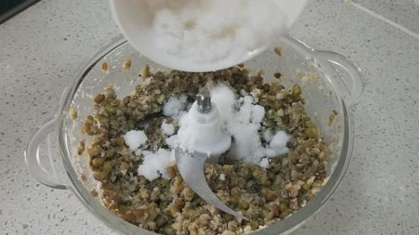 用绿豆做绿豆饼,绿豆如何制作绿豆饼