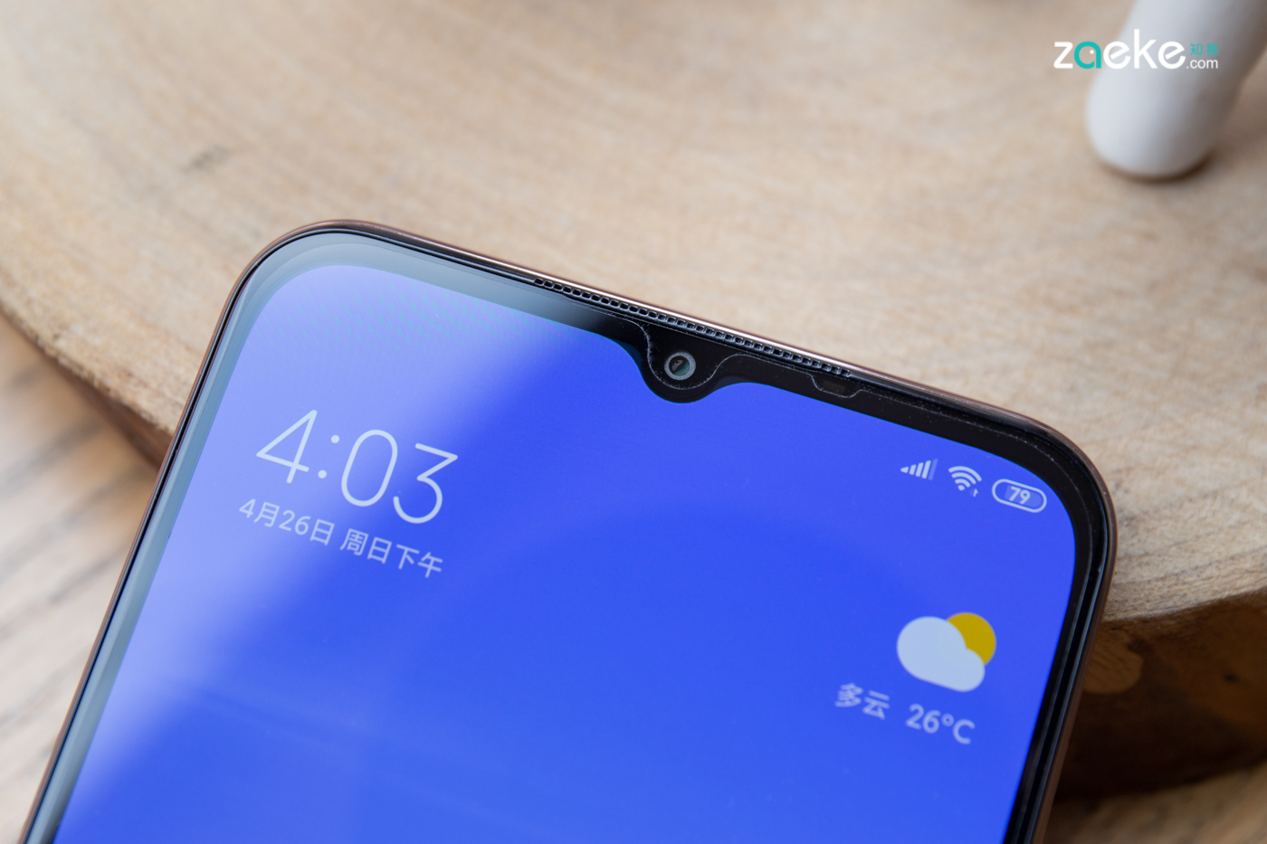 小米10青春版详细测评,小米10青春版测评刺激战场