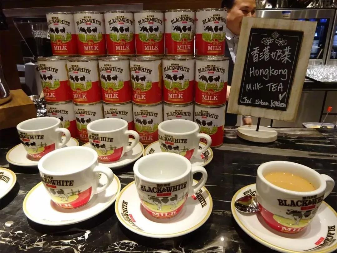 在桂源铺“使用过期淡奶油”的背后，是港式奶茶的式微和中式茶饮的崛起