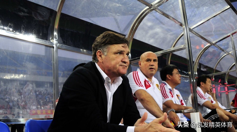 国足1比5泰国惨案阵容,国足两次犀利的反击逆转泰国