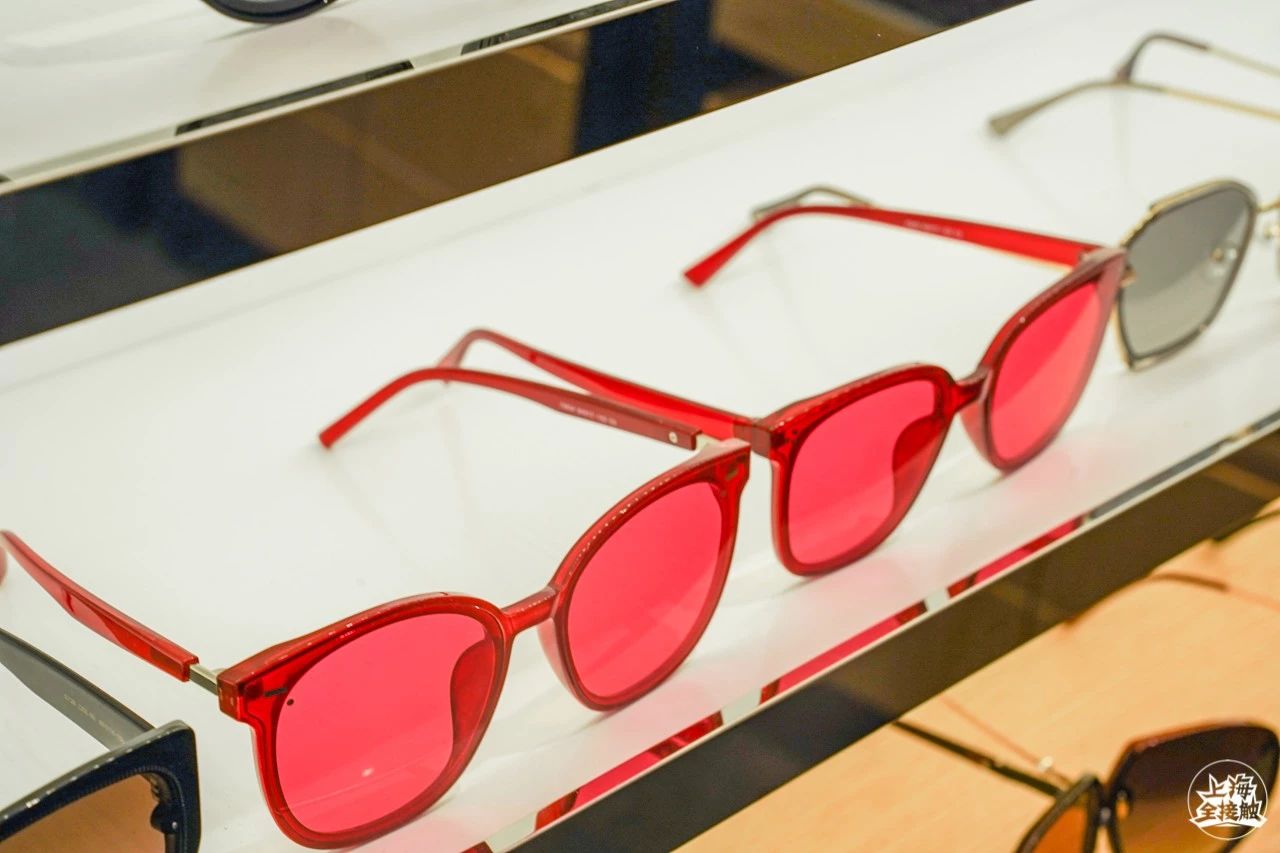 眼镜店直营网红店,口碑最好的全国连锁眼镜店铺