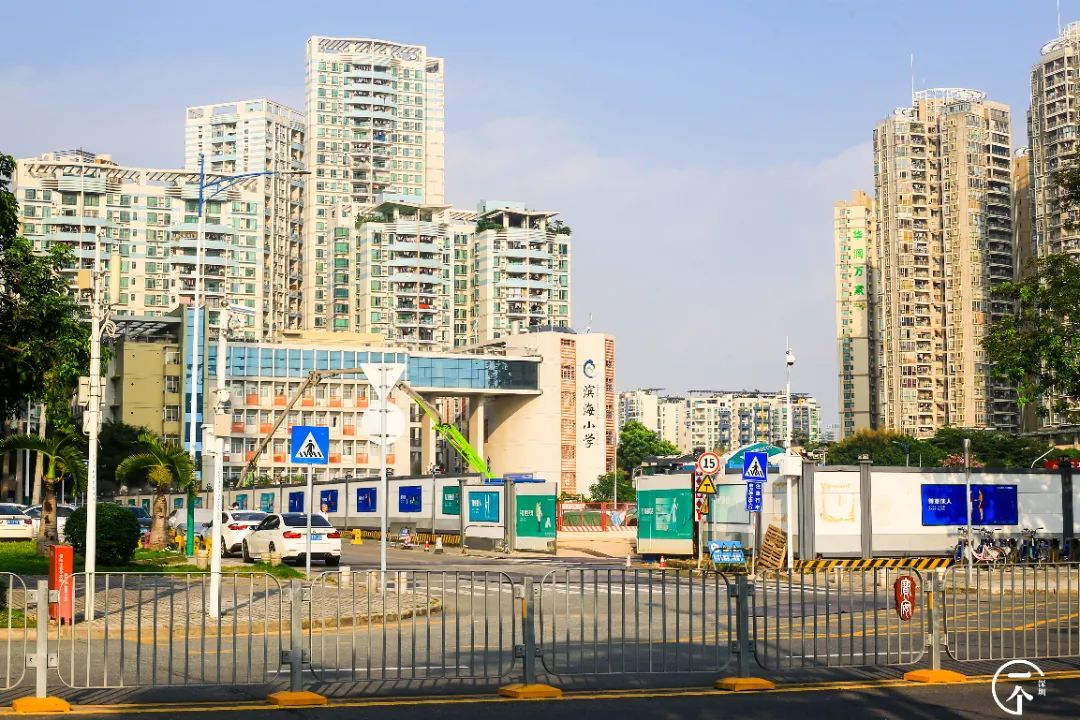 2000万在深圳能买到别墅吗,2000能在深圳租到怎样的房子