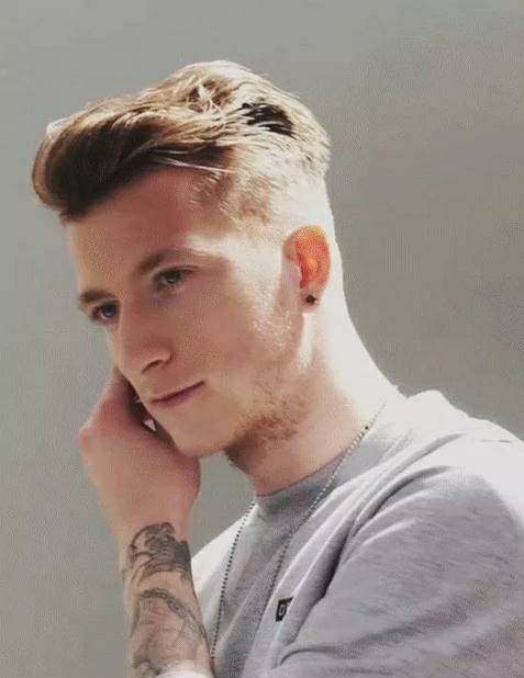 贝克汉姆大背头发型,足球明星图片贝克汉姆