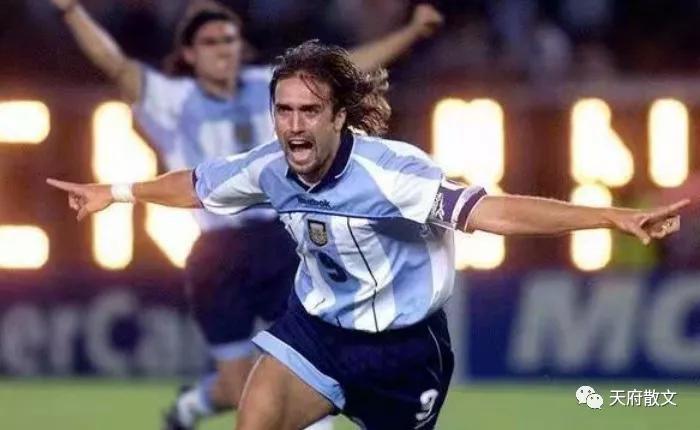 写给阿根廷足球,世界杯心墙为你写诗