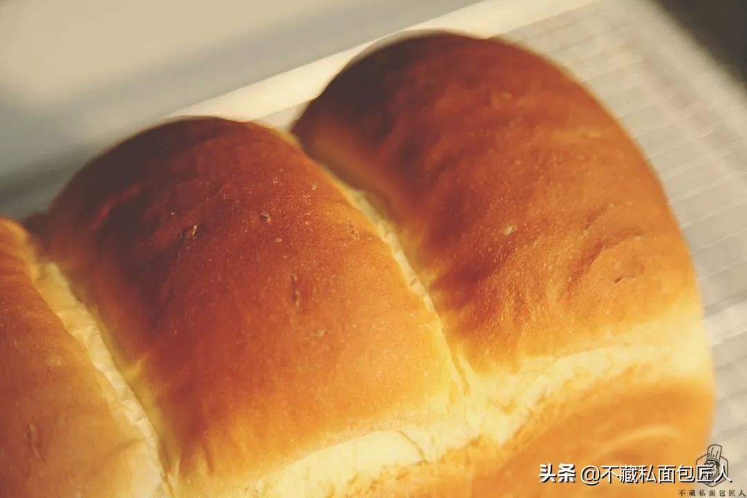 变干的吐司怎么回软,怎样让吐司变得像新的一样