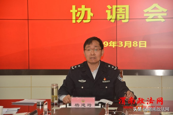 渭南市公安机关圆满完成2019年中甲足球联赛第一轮比赛安保任务（图）