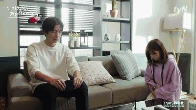 杨幂宋茜穿什么衣服好看,除了杨幂还有哪些艺人旗下有童星