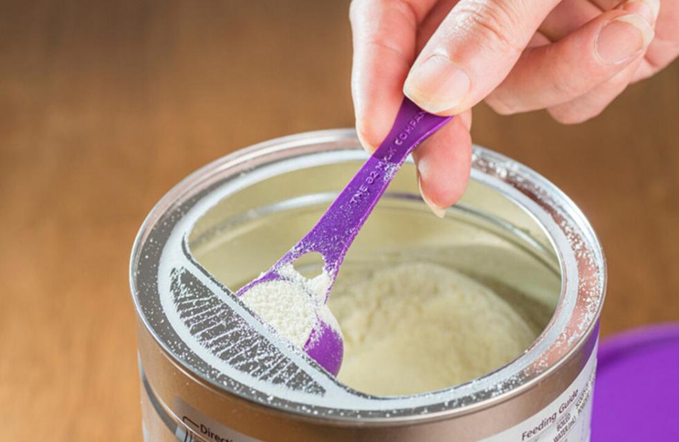 奶粉勺子为什么有个洞,奶粉勺子有个洞是怎么回事