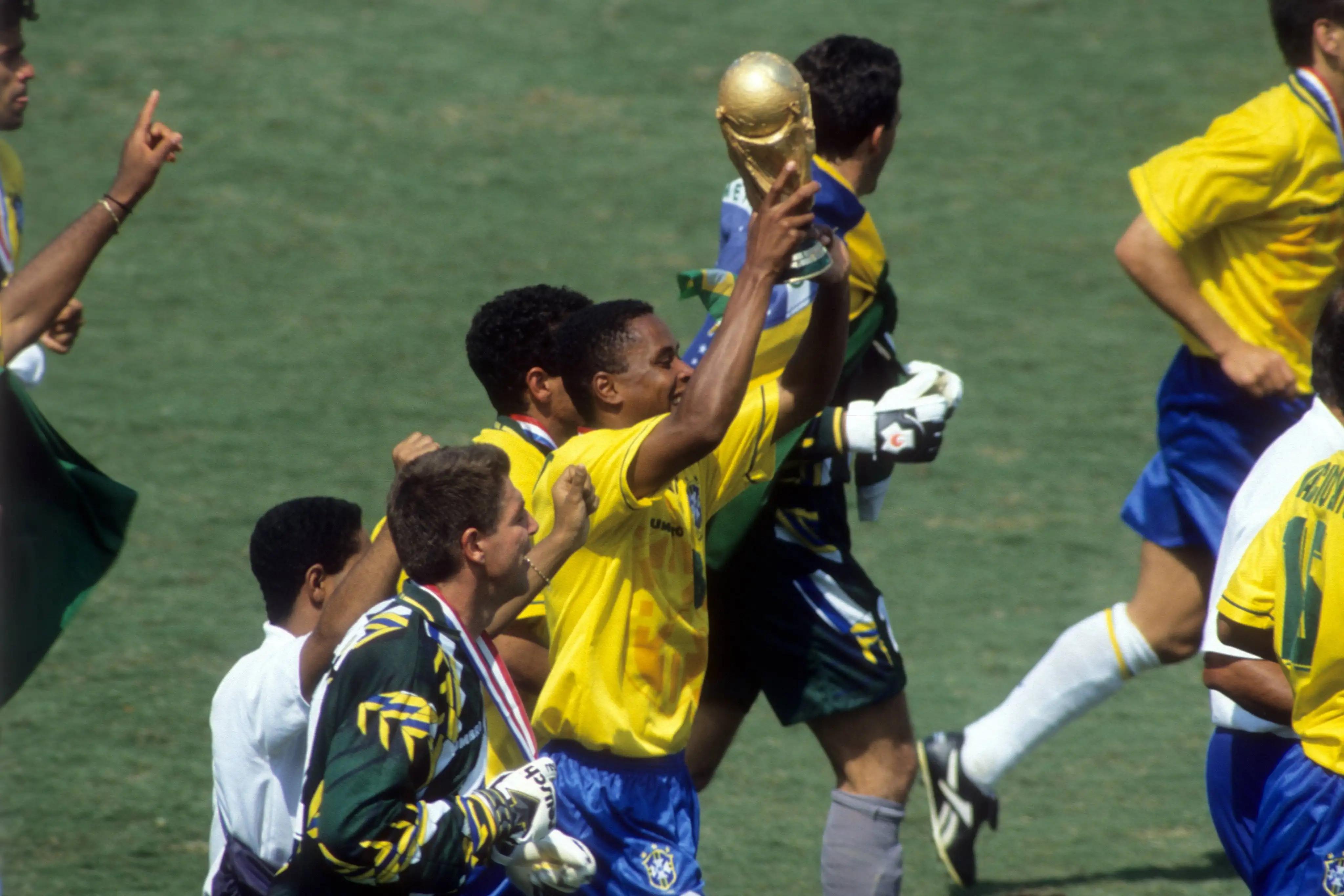 桑巴起舞帕奎塔,百年巴萨四星巴西