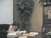 让你心动的搞笑图片,搞笑gif笑死人的动图