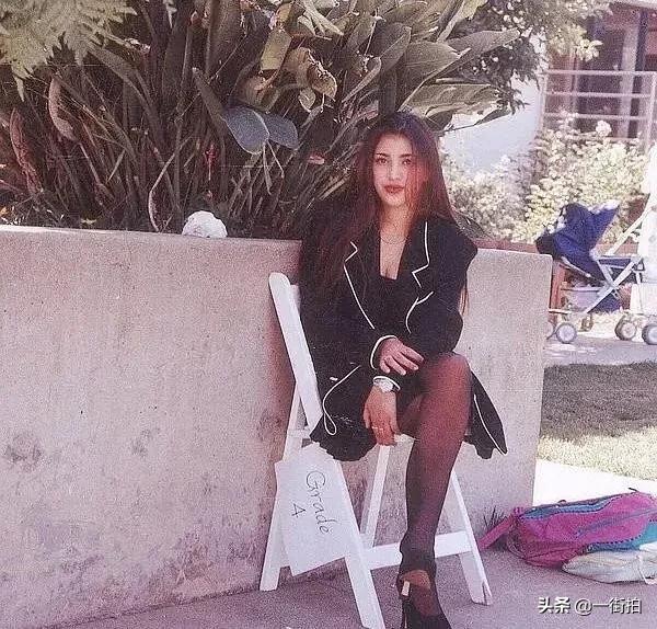 金卡戴珊芝加哥最新照,金卡戴珊科勒卡戴珊出街