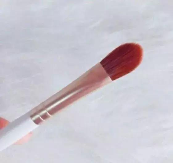 新手必备的四个化妆刷,新手必备化妆刷几支图片