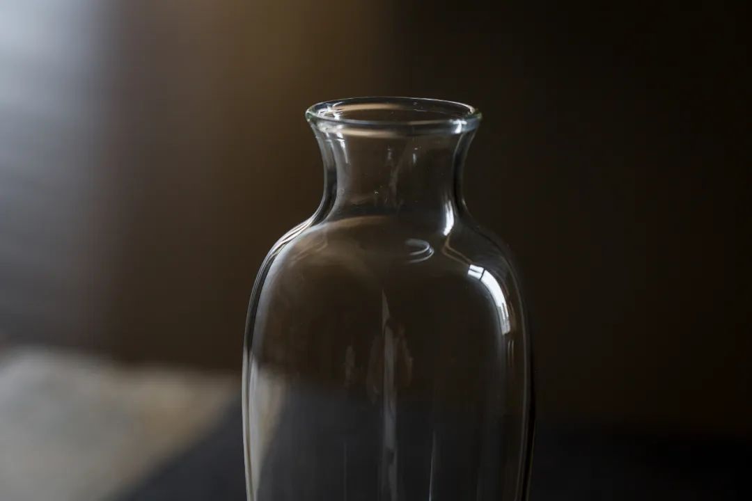 玻璃花器适用于什么花材,好看的玻璃花器